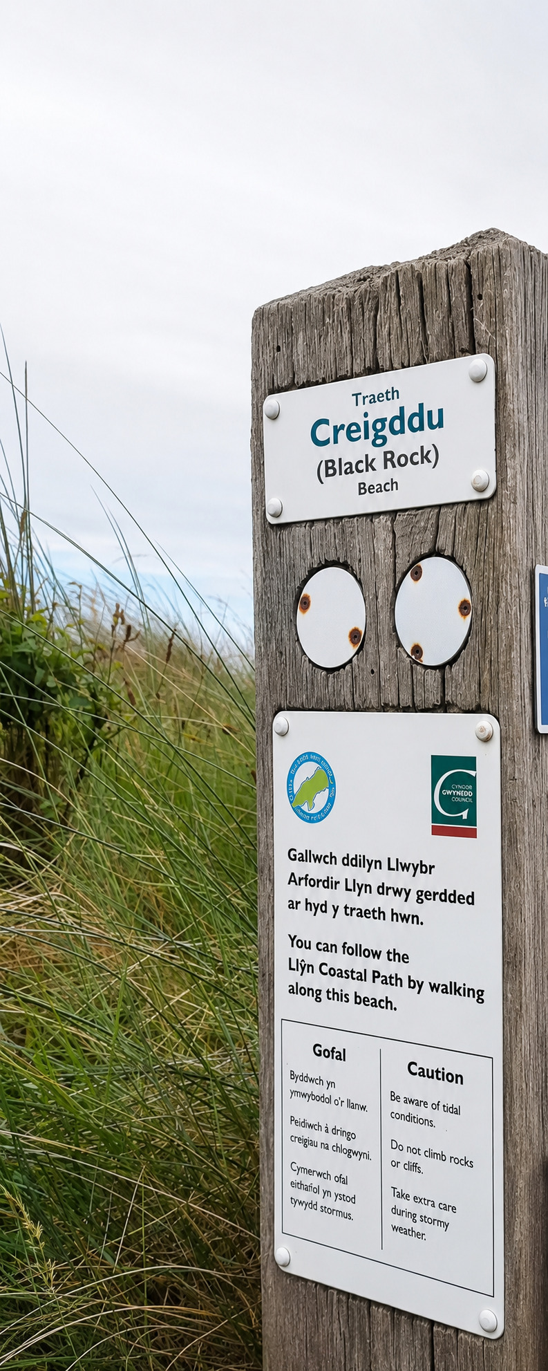Welcome sign at Black Rock Sands, Porthmadog
